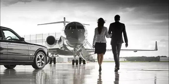 Compare Luxury Expedition Services: Definitive Expert Guide